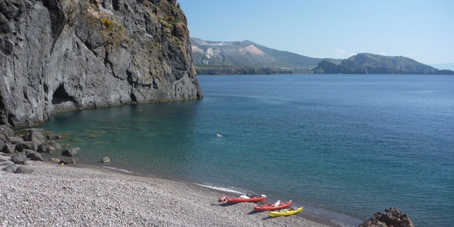 Kayak en las Eolias